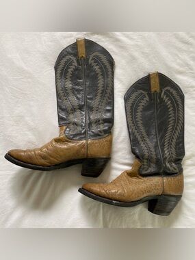 Justin’s Two-Tone Cowboy Boots Size 8D